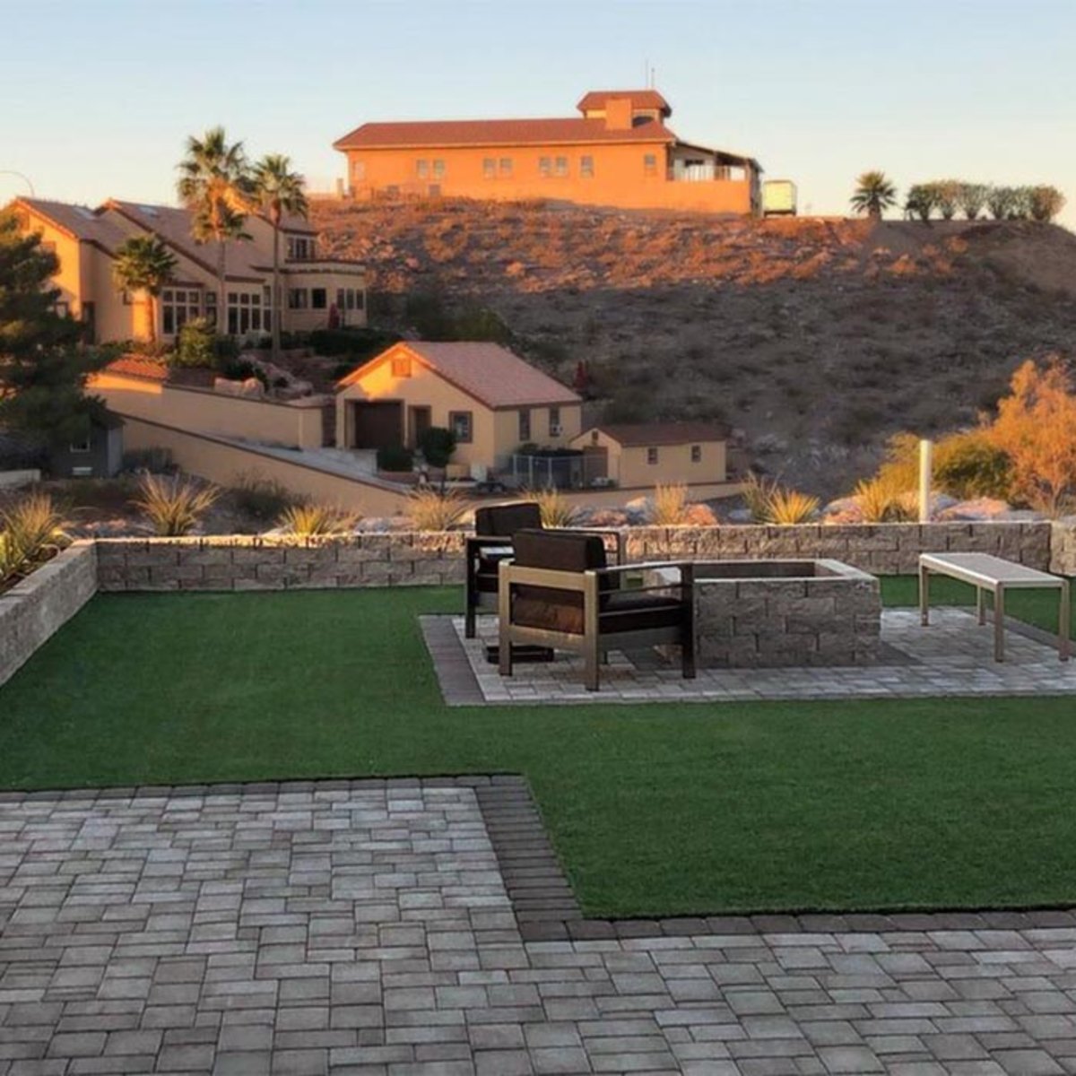 Las Vegas Paver Monumental Rugged Paver Large 3 pc. Sta SiteOne